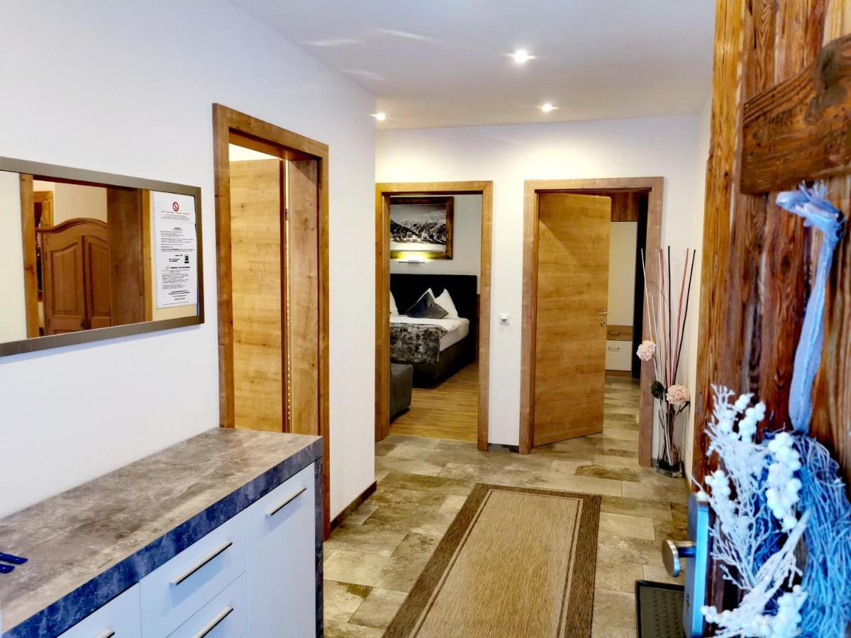 Haus Dirol Apartment *